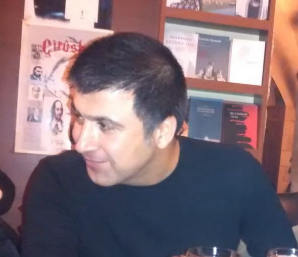 Siyaveş Azeri